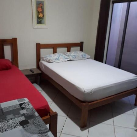 Hotel Arapongas Zewnętrze zdjęcie